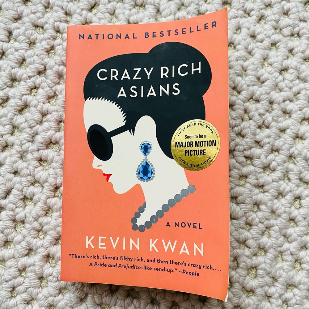 NWT Crazy Rich Asians Paperback Book
